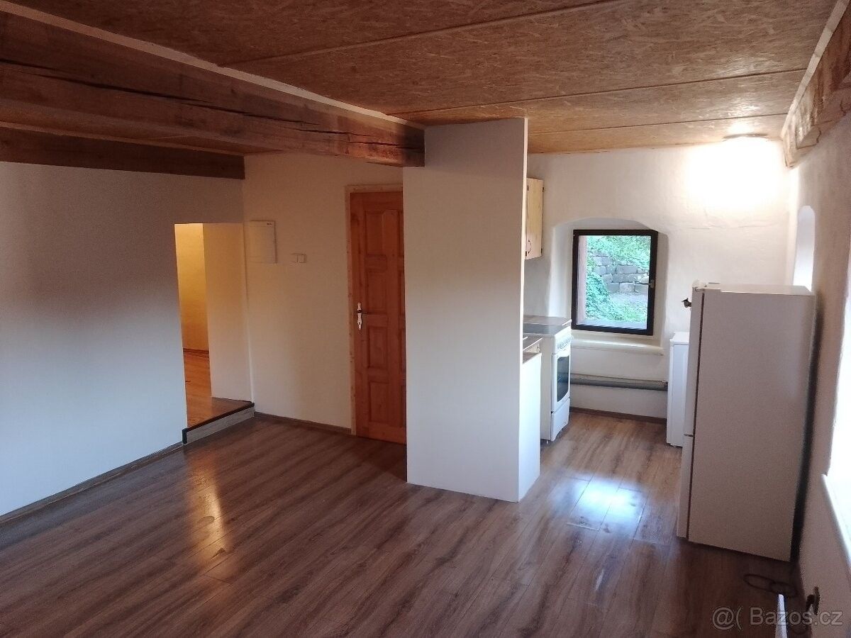 Pronájem byt 1+kk - Miletín, 507 71, 42 m²