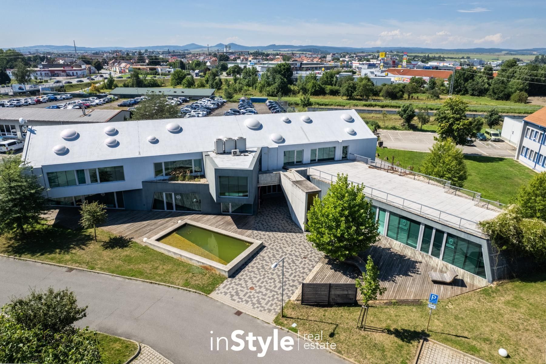 Kanceláře, Zerzavice, Staré Město, 51 m²