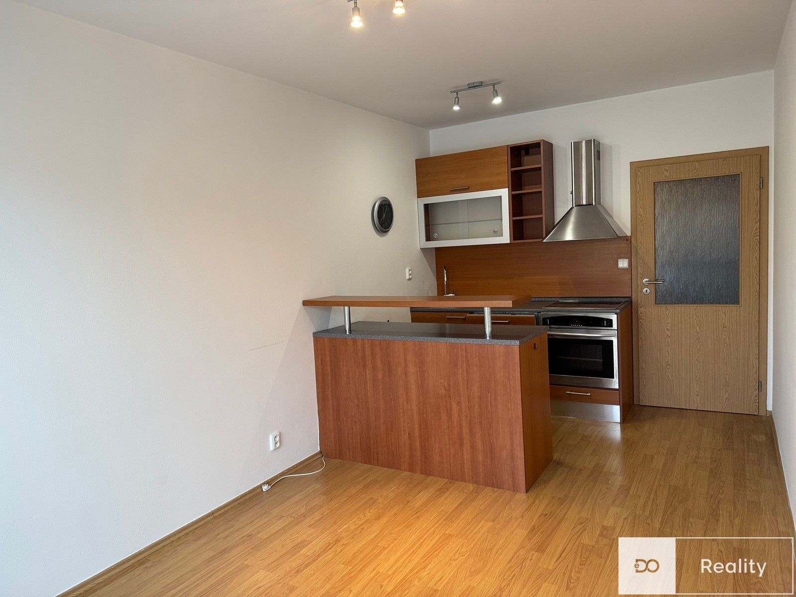 2+kk, Moutnická, Brno, 44 m²