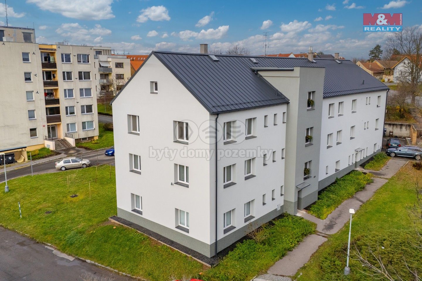 3+kk, náměstí U lípy svobody, Praha, 71 m²