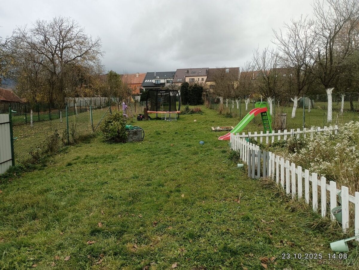 Rodinné domy, Strání, 687 65