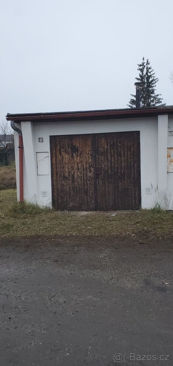 Garáže, Chodov u Karlových Var, 357 35