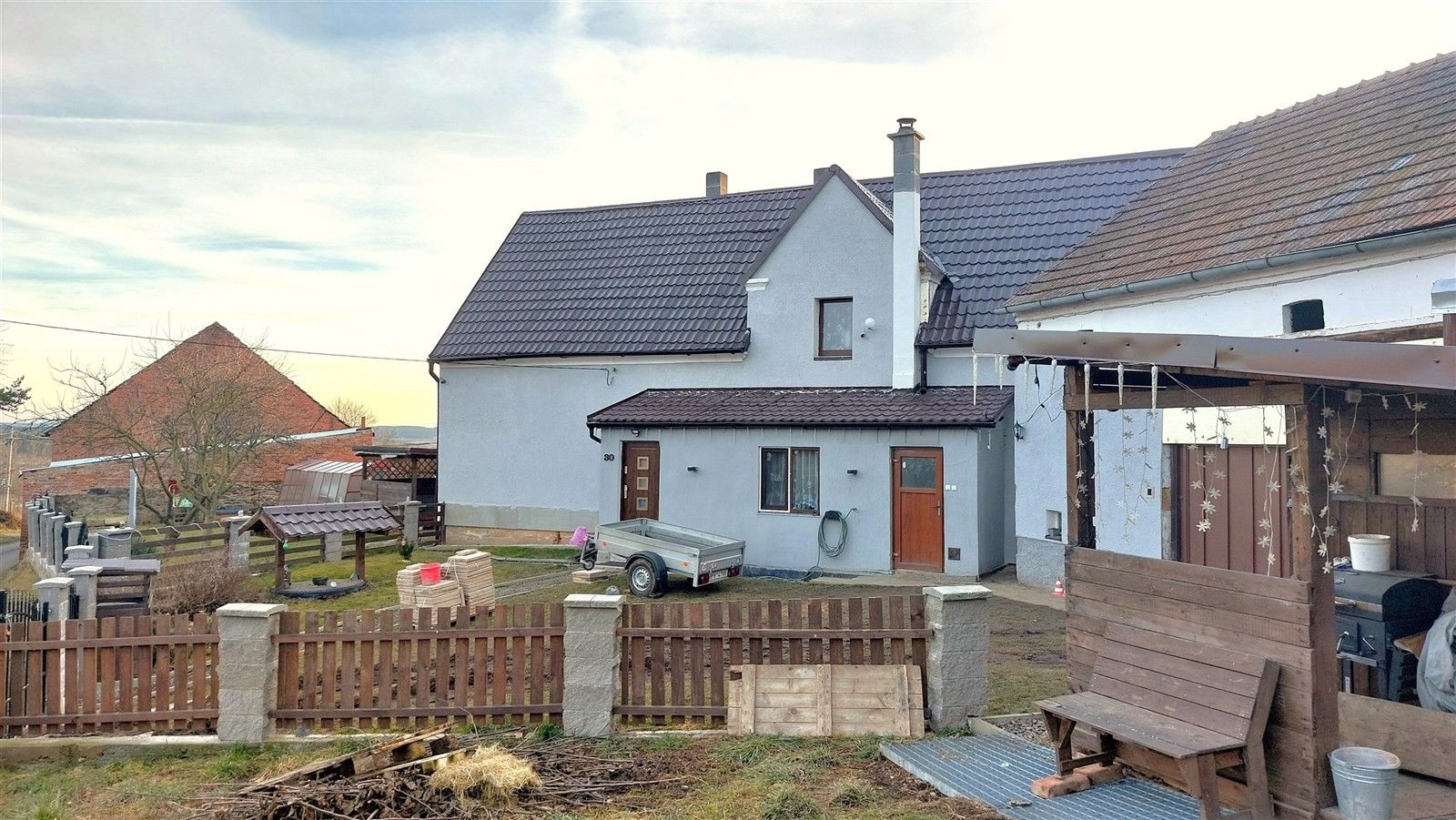 Rodinné domy, Víchov, Černošín, 151 m²