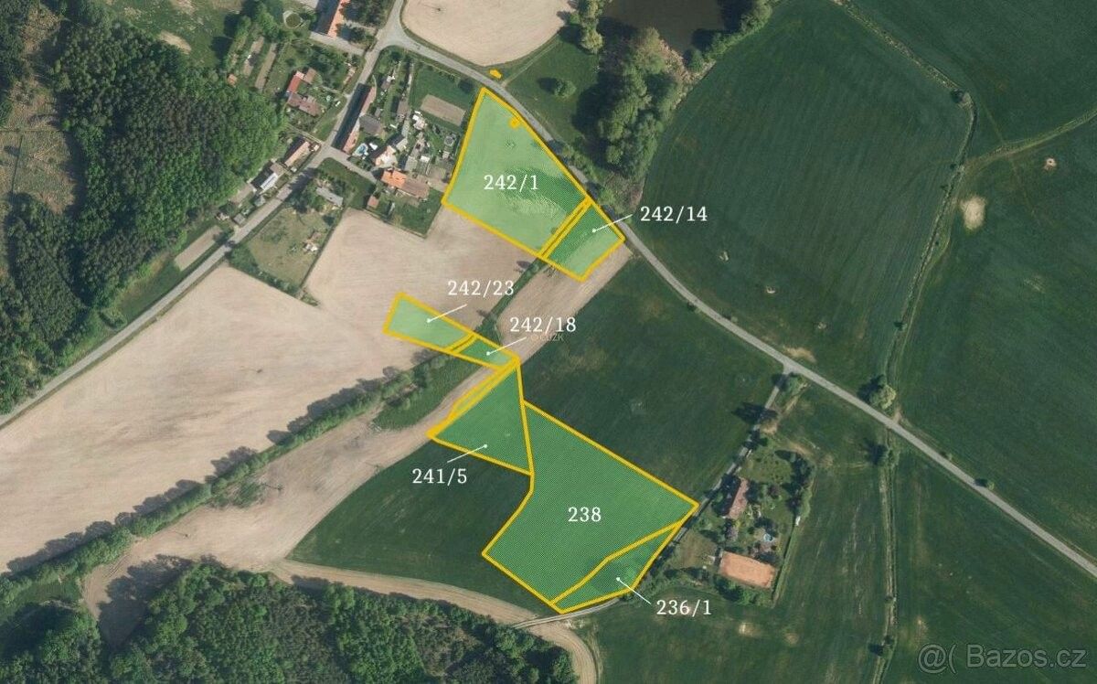 Prodej zemědělský pozemek - Lipoltice, 533 64, 33 223 m²