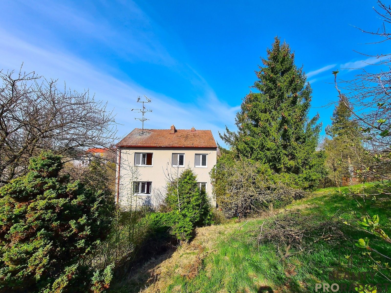 Rodinné domy, Tománkova, Rousínov, 230 m²