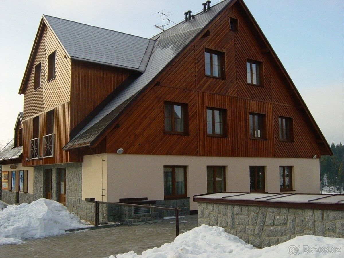 Byty, Mníšek pod Brdy, 252 10