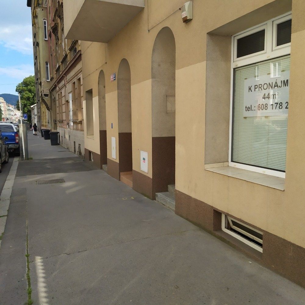 Pronájem kancelář - Masarykova, Ústí nad Labem, 45 m²