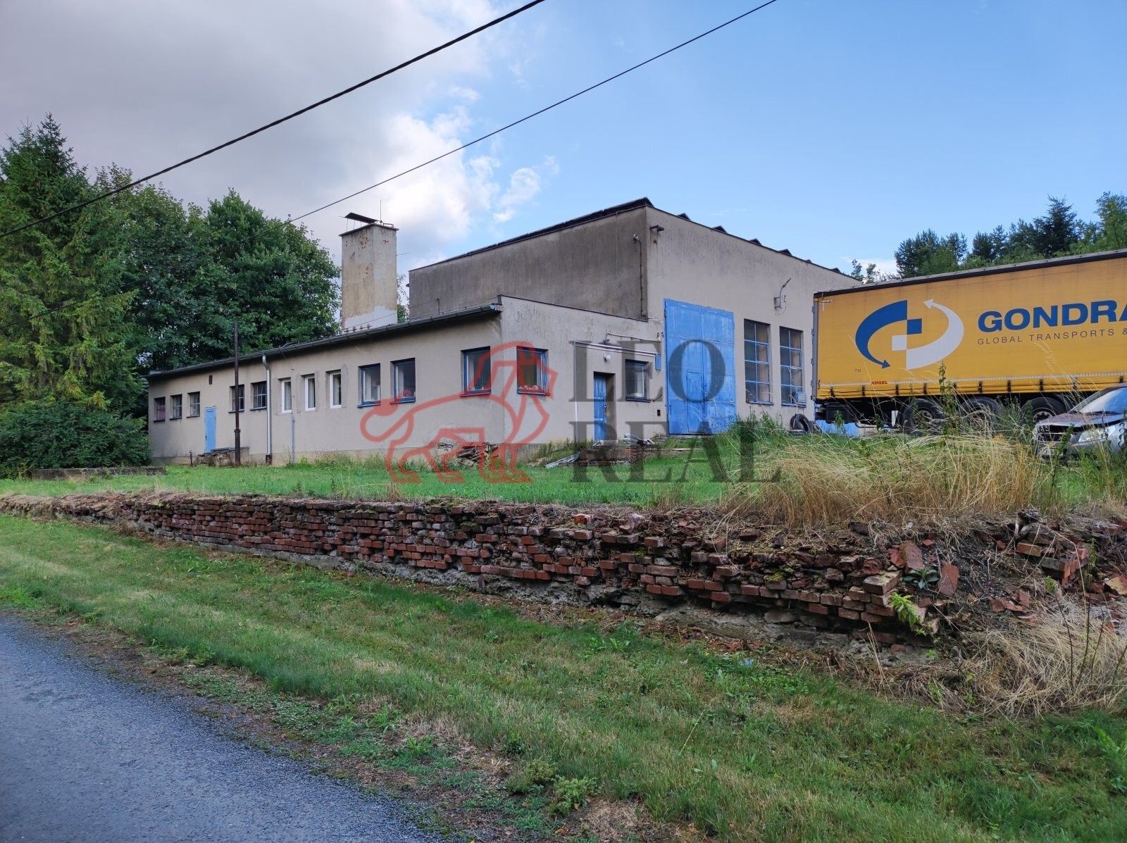 Sklady, Bernartice nad Odrou, 329 m²