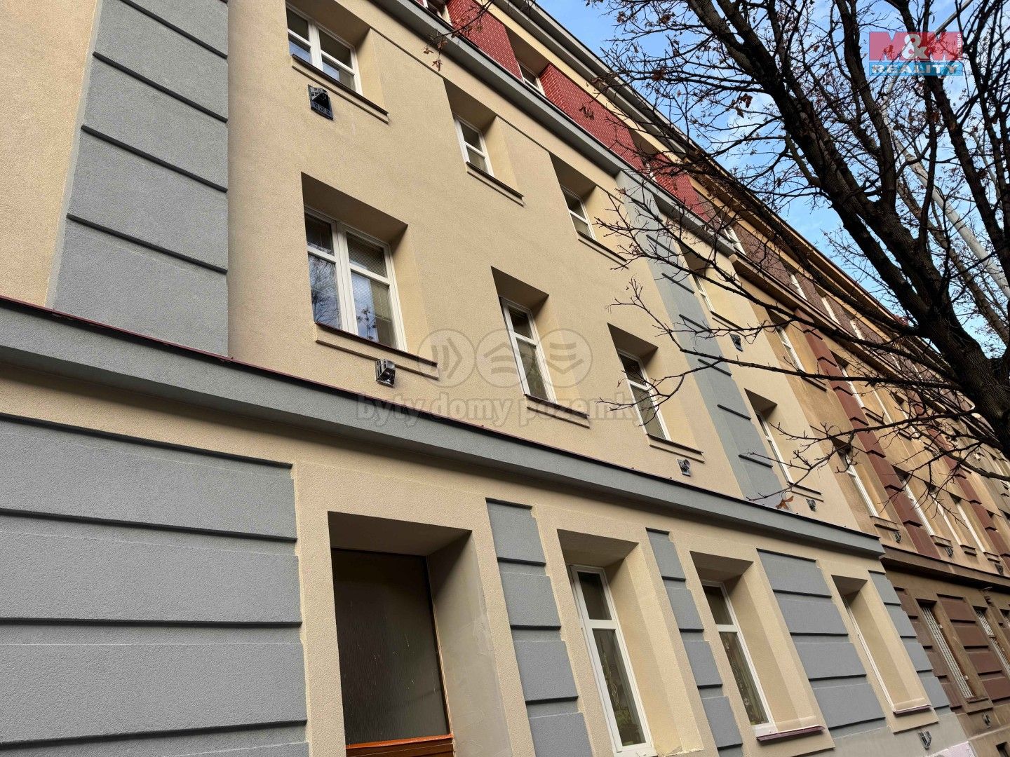 1+1, Nemocniční, Praha, 40 m²