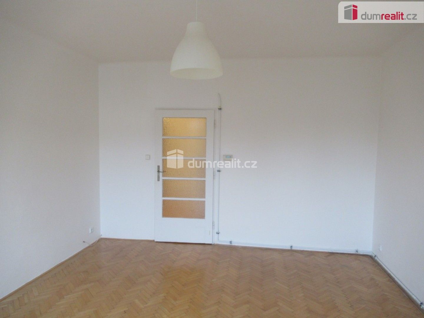 Pronájem byt 2+kk - Ve struhách, Praha, 46 m²