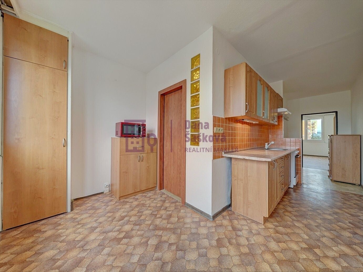 2+1, sídliště Vajgar, Jindřichův Hradec, 62 m²