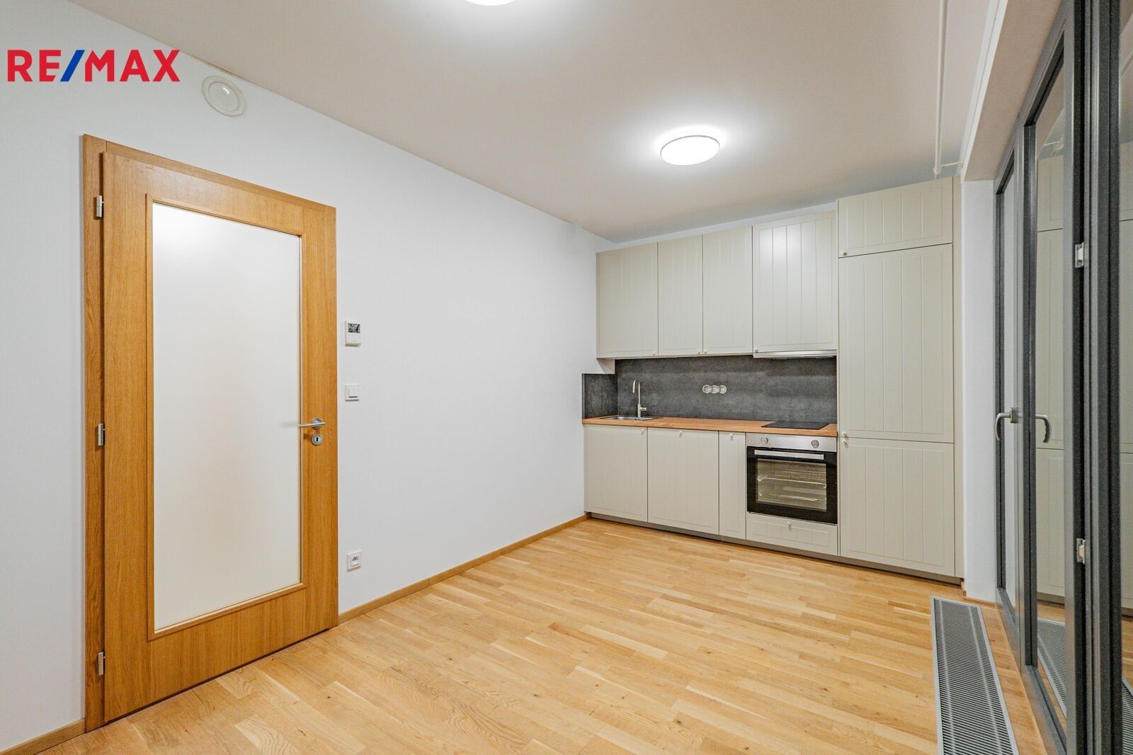 1+kk, Šenácká, Praha, 26 m²