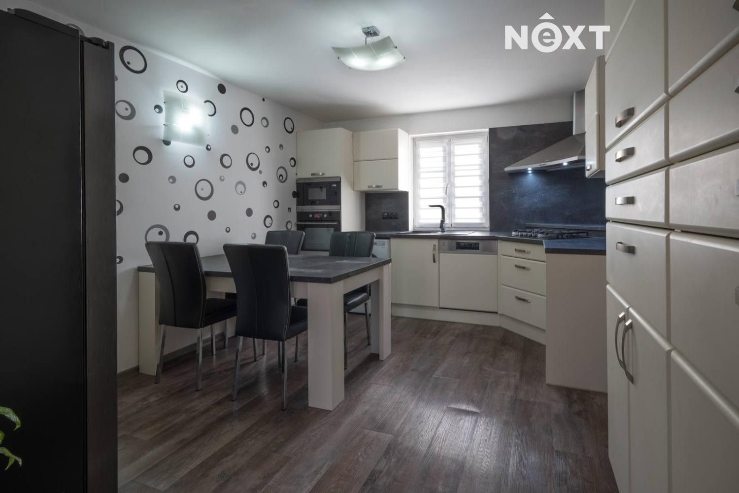 Rodinné domy, Nádražní, Břeclav, 169 m²