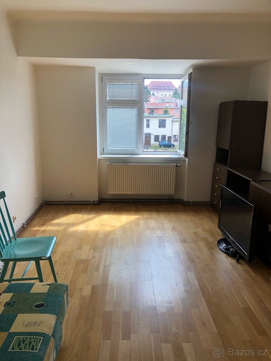 Pronájem byt 2+1 - Brno, 616 00, 14 m²
