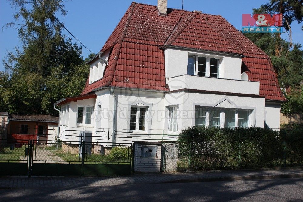 Pronájem rodinný dům - Krále Václava II., Doksy, 200 m²