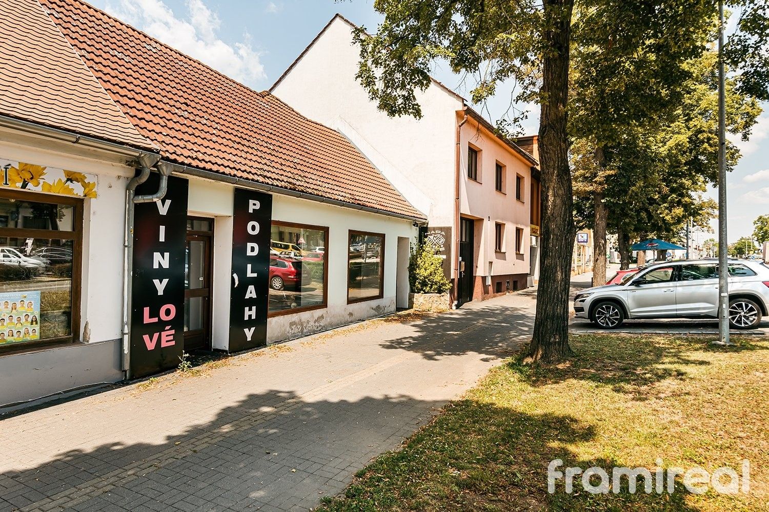 Obchodní prostory, Masarykovo náměstí, Napajedla, 384 m²