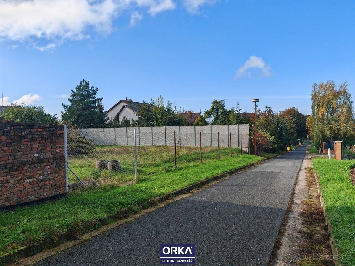 Prodej pozemek pro bydlení - Olomouc, 779 00