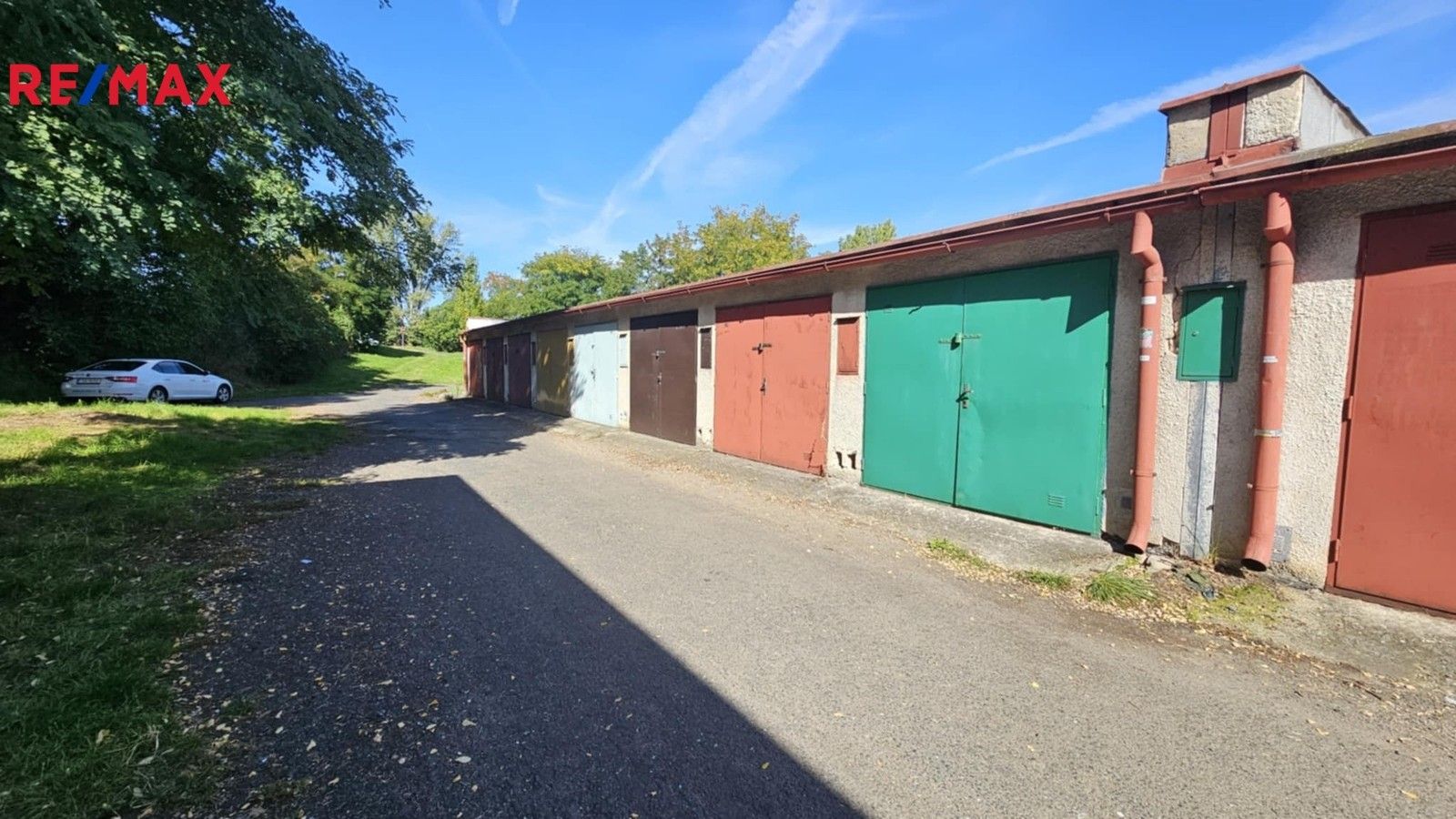 Garáže, Kolín, 18 m²