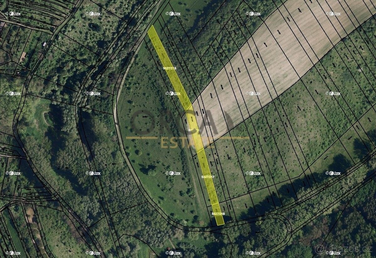 Pozemky pro bydlení, Hustopeče u Brna, 693 01