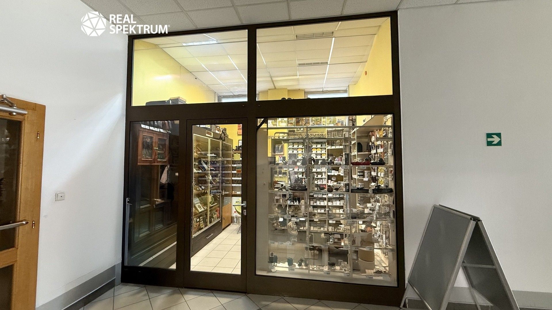 Pronájem obchodní prostory - Příkop, Brno, 14 m²