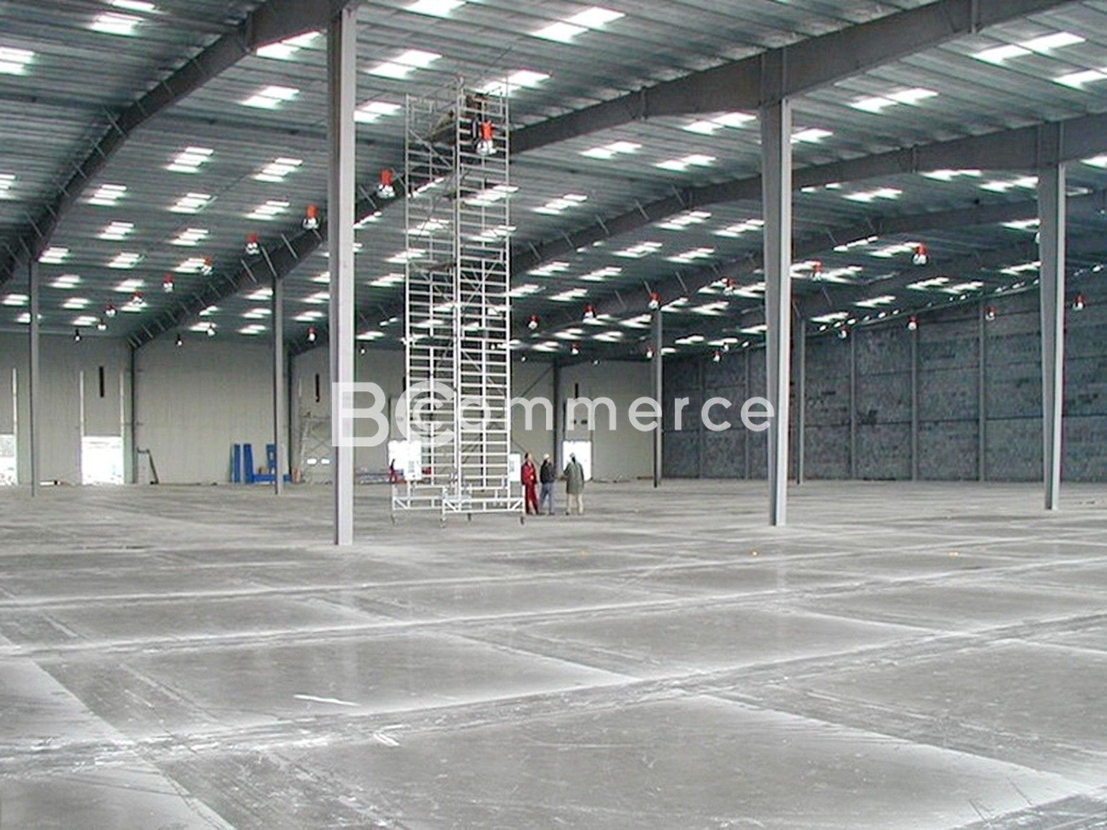 Sklady, Slatina, Brno, 2 304 m²