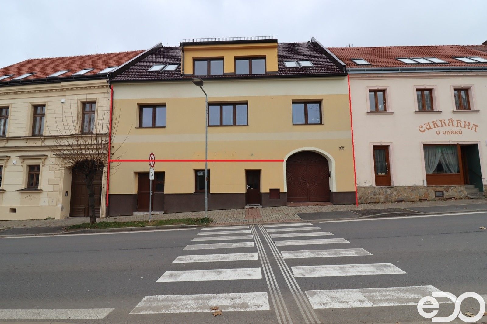 Obchodní prostory, Husovo náměstí, Mladá Vožice, 50 m²