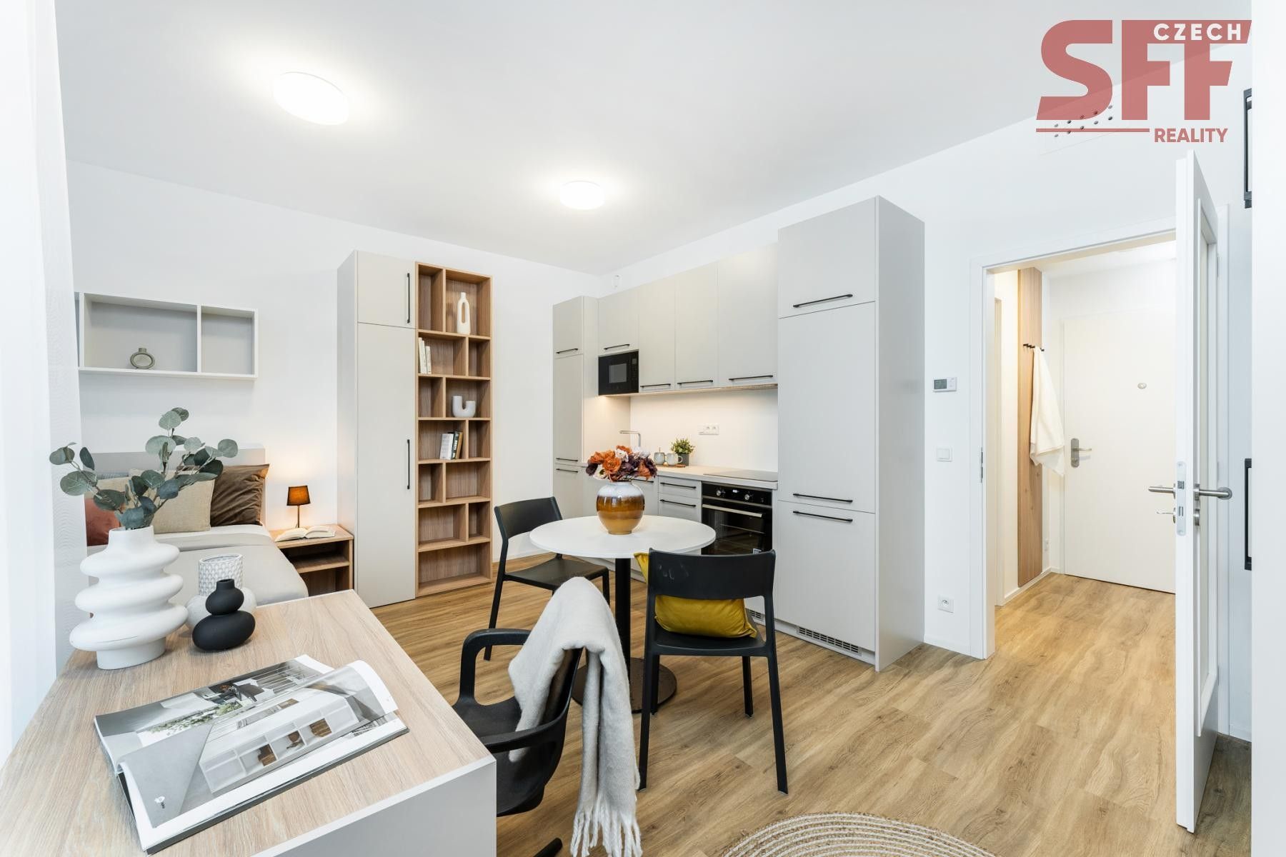 Pronájem byt 1+kk - Vysočanská, metro Praha, 32 m²