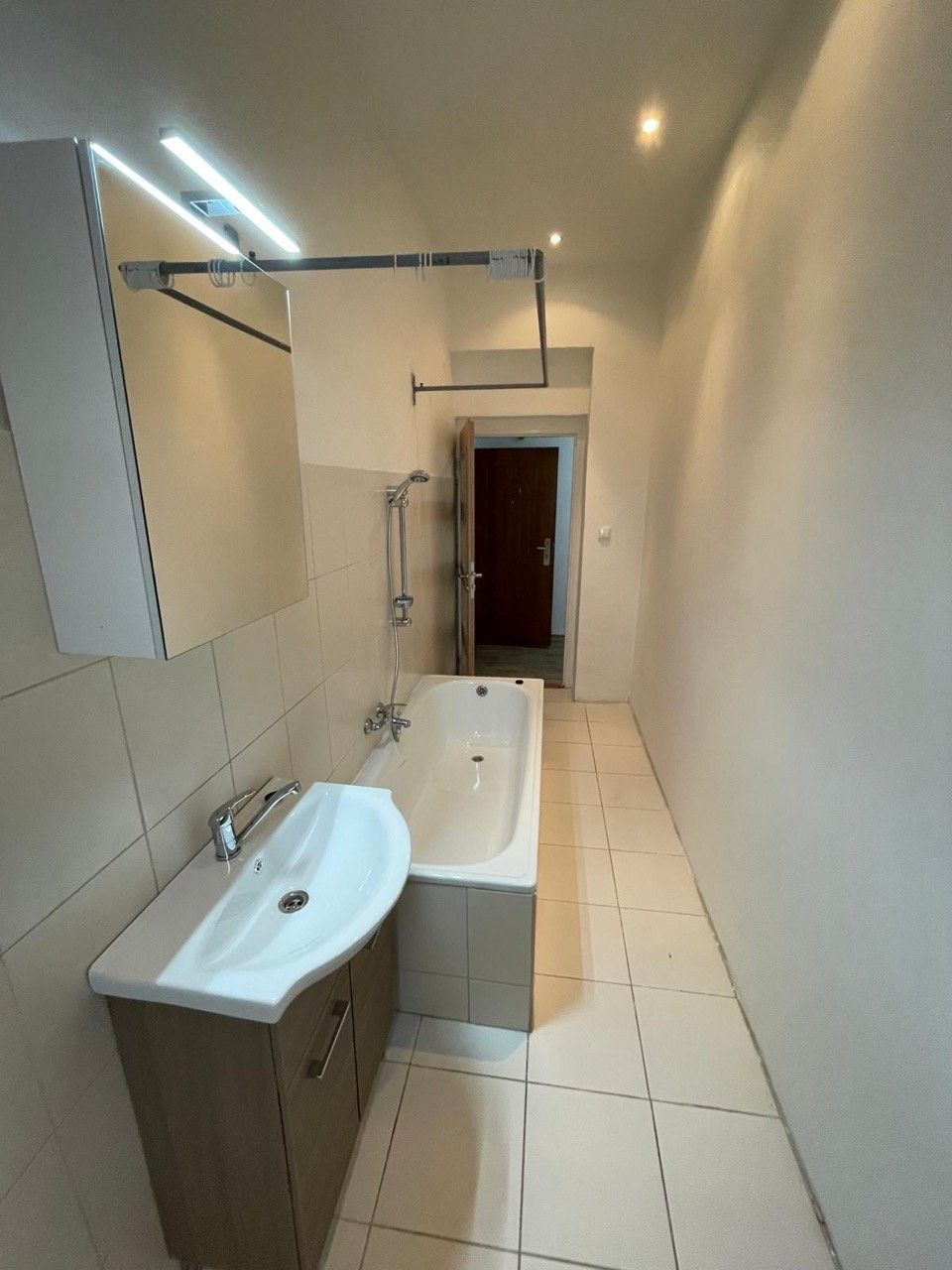 Pronájem byt 2+kk - 28. října, Teplice, 50 m²