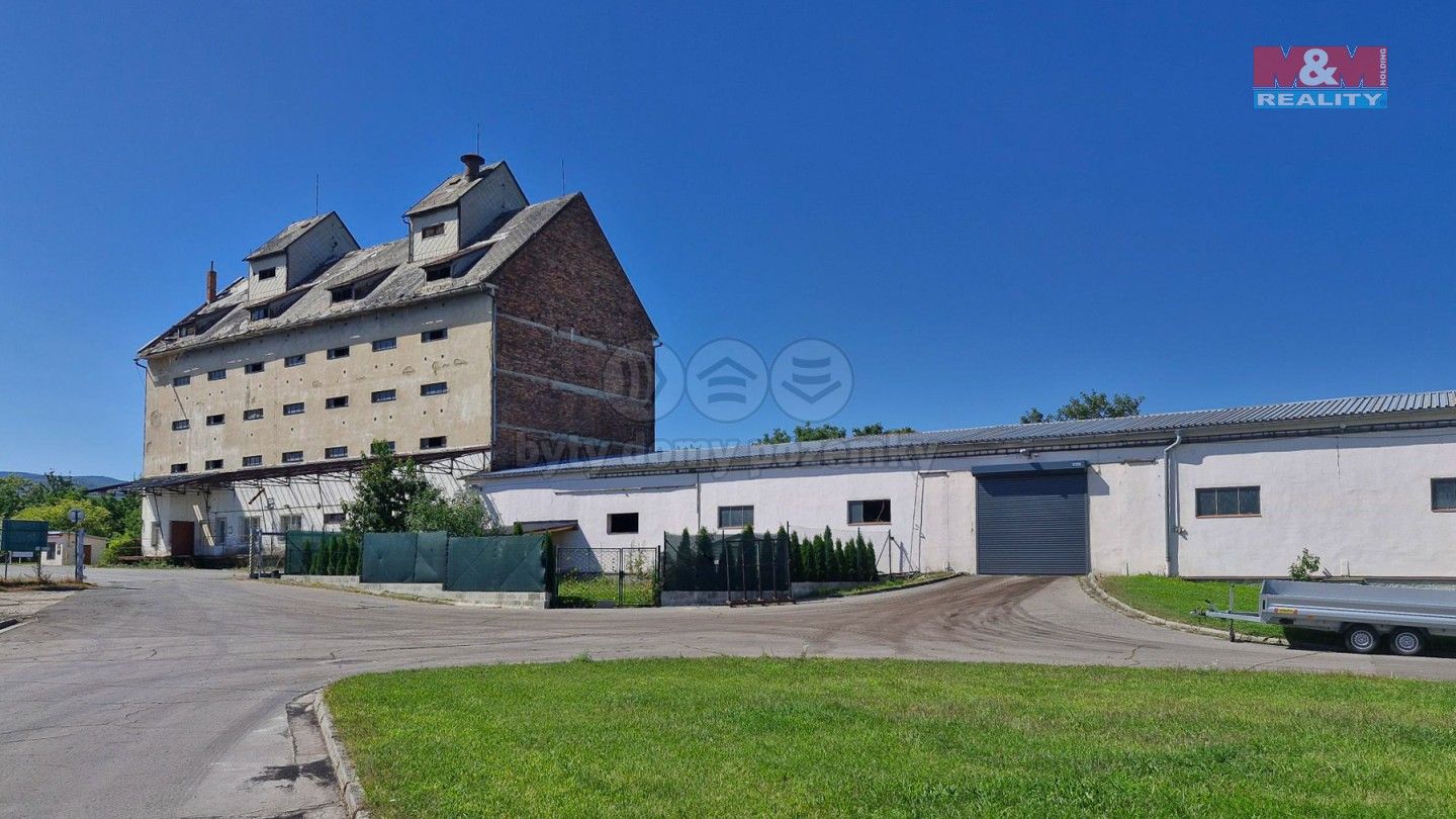 Prodej zemědělský objekt - Bernartická, Javorník, 1 708 m²