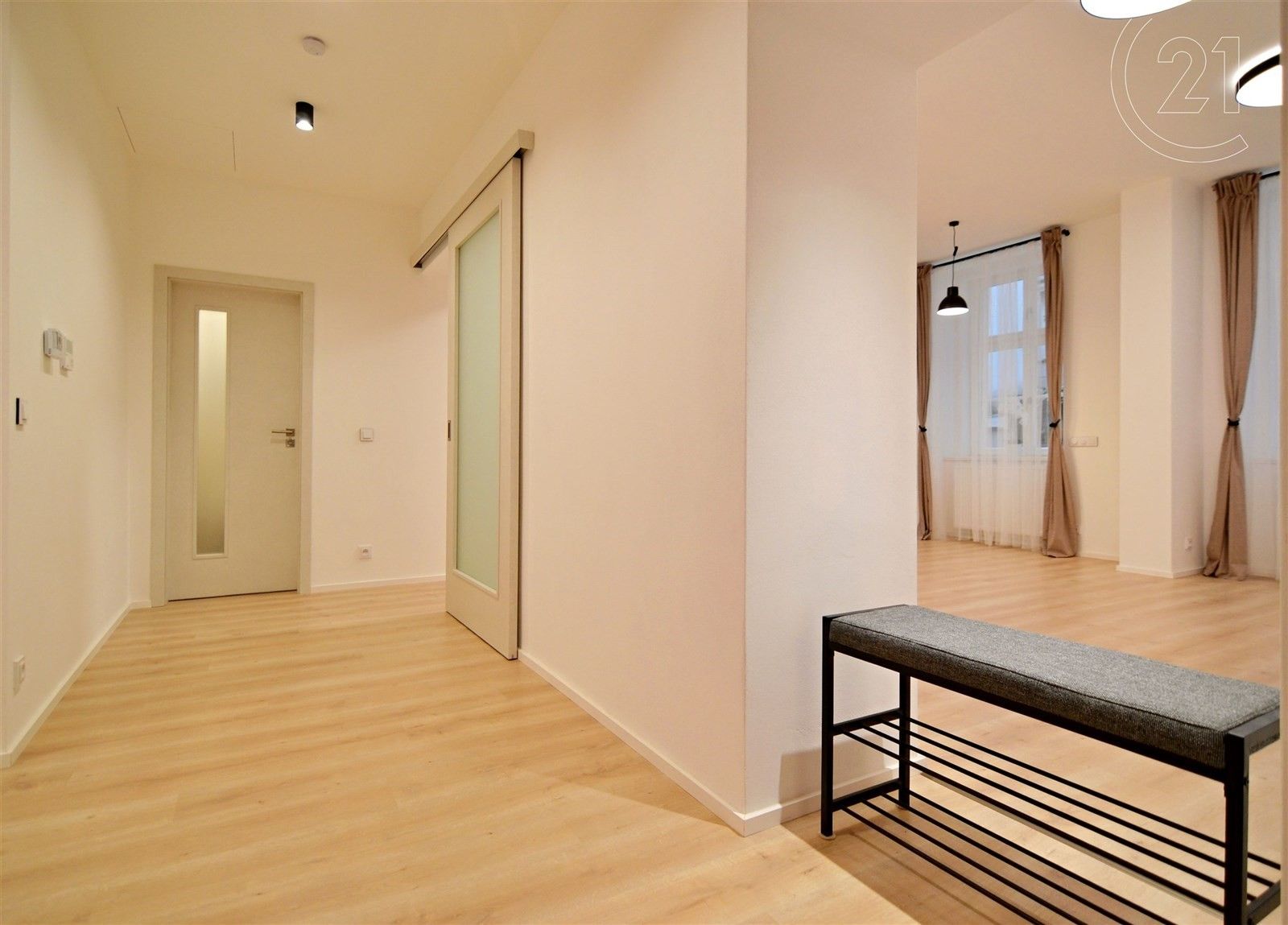 3+kk, Gorazdova, Praha, 86 m²