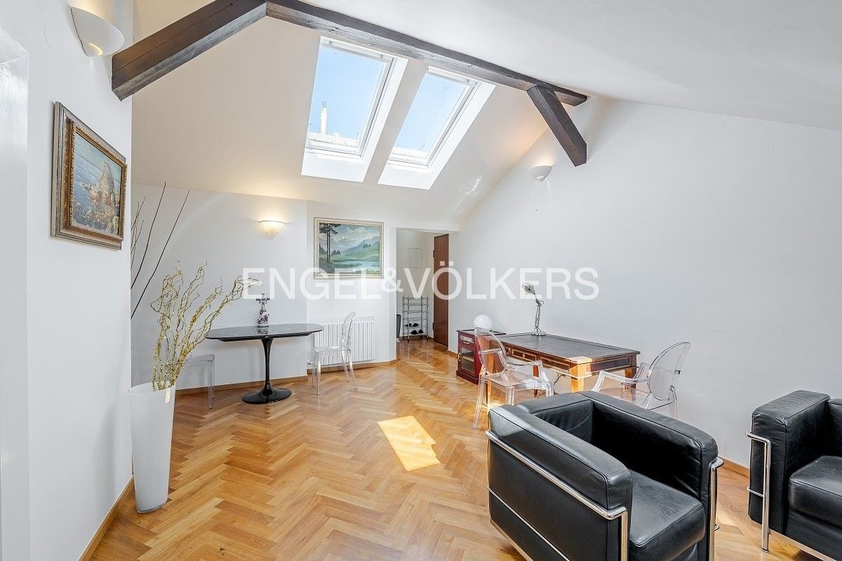 Pronájem byt 2+1 - Benediktská, Praha, 61 m²