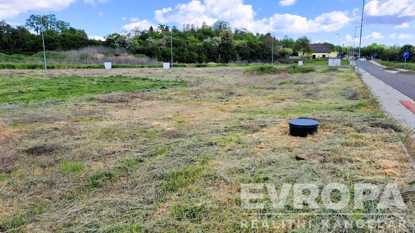 Pozemky pro bydlení, Na Hrudném, Knovíz