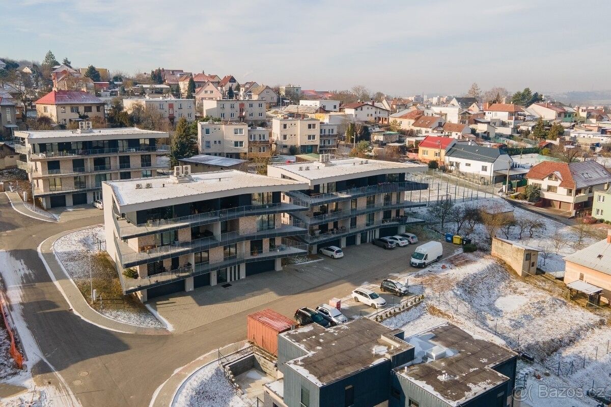 Pronájem byt 2+kk - Zlín, 763 02, 62 m²