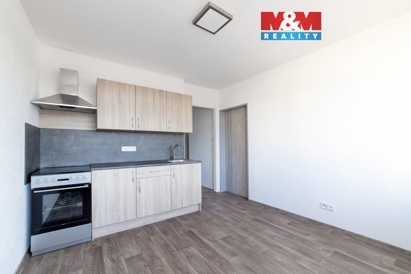 1+1, Nádražní, Sokolov, 40 m²