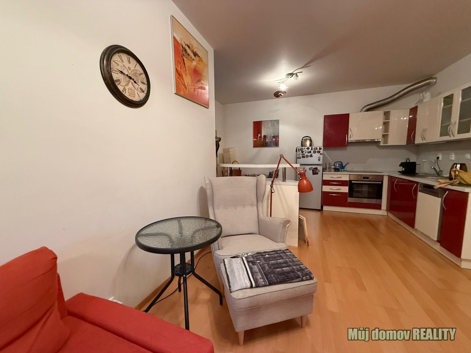 2+kk, Pod Kavalírkou, Praha, 66 m²