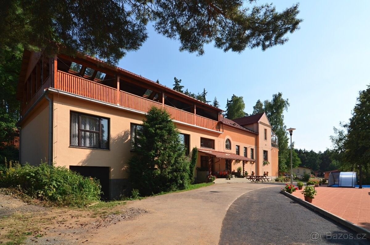 Restaurace, Louňovice pod Blaníkem, 257 06