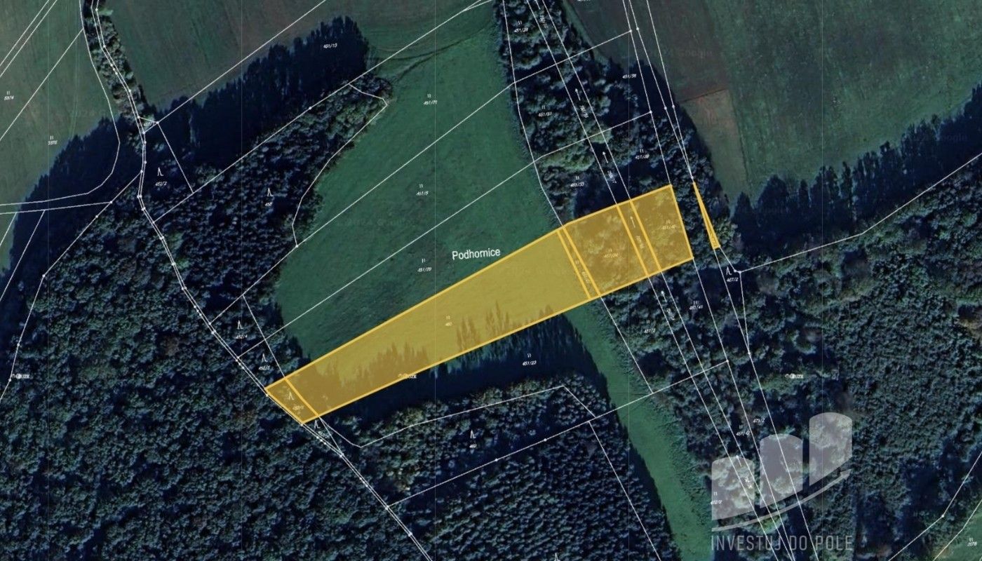 Louky, Nezdenice, 1 438 m²