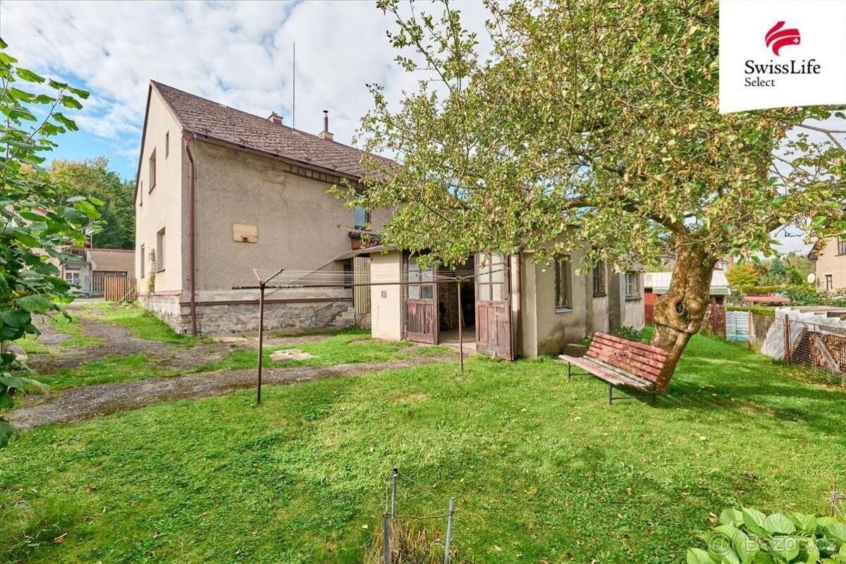 Rodinné domy, Červený Kostelec, 549 41