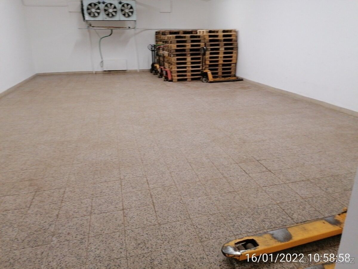 Sklady, Nechanice, 503 15, 100 m²