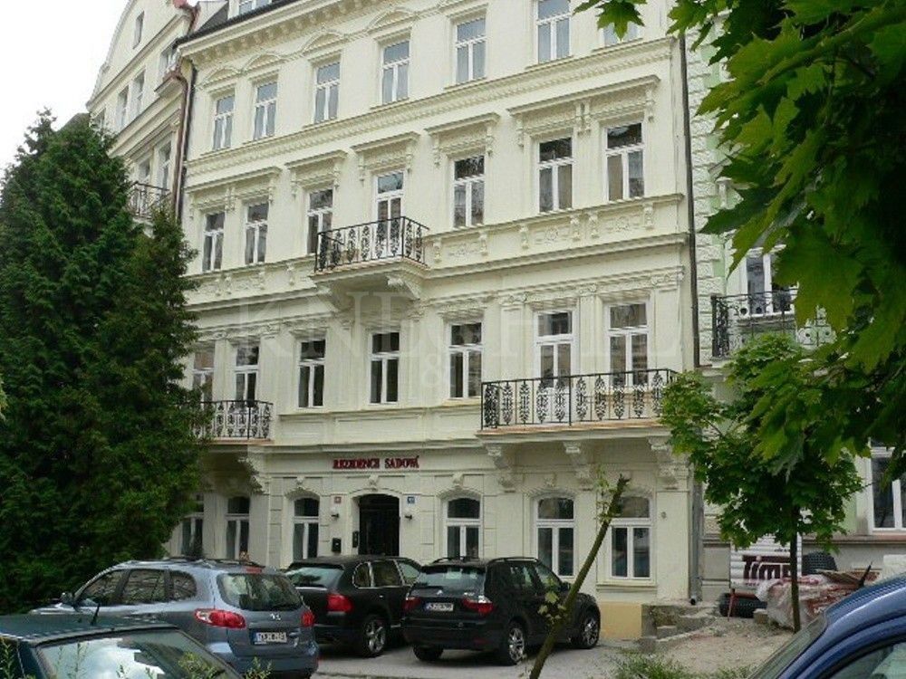 Ubytovací zařízení, Sadová, Karlovy Vary, 1 087 m²