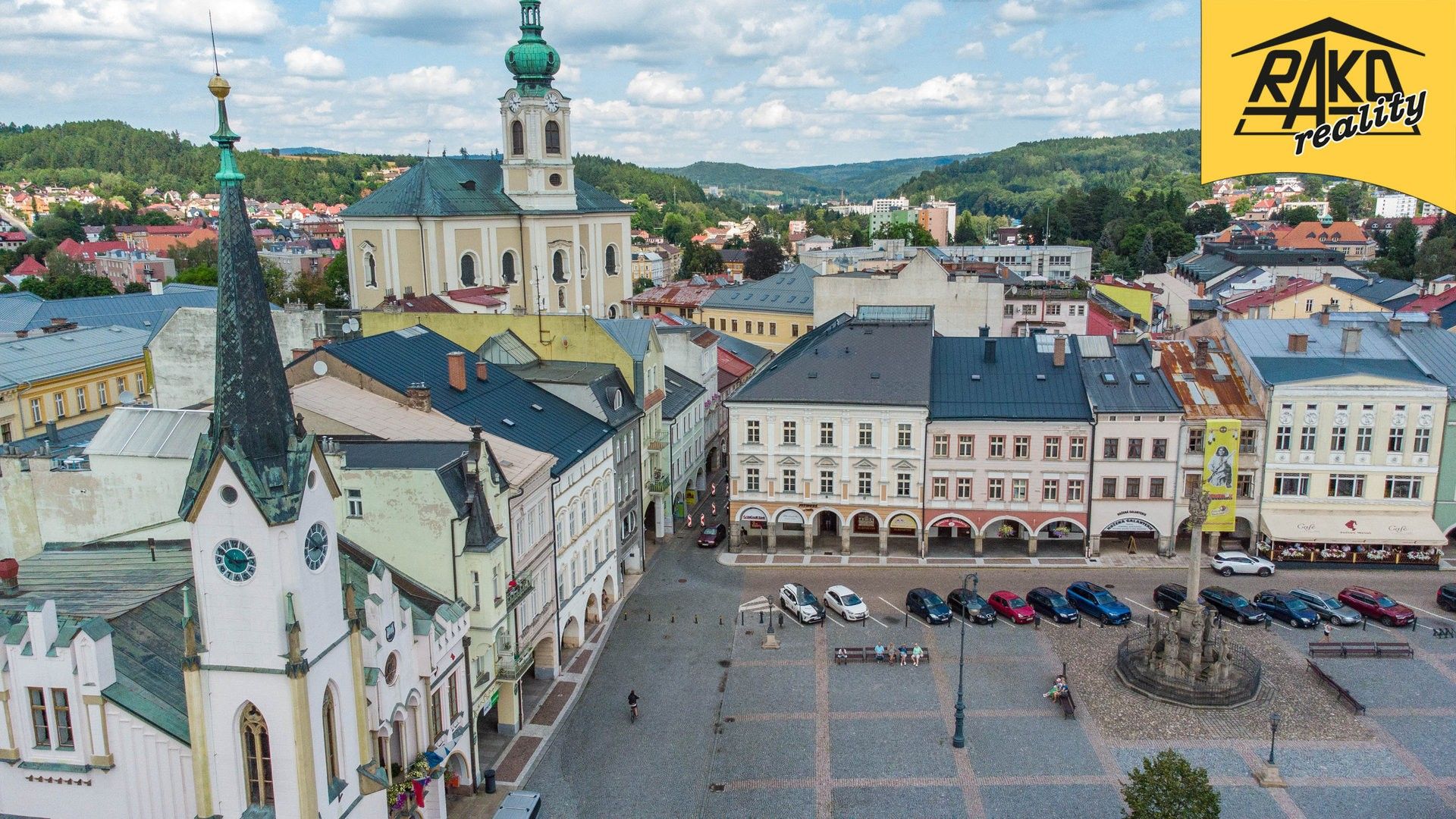 Prodej komerční - Krakonošovo náměstí, Trutnov, 932 m²