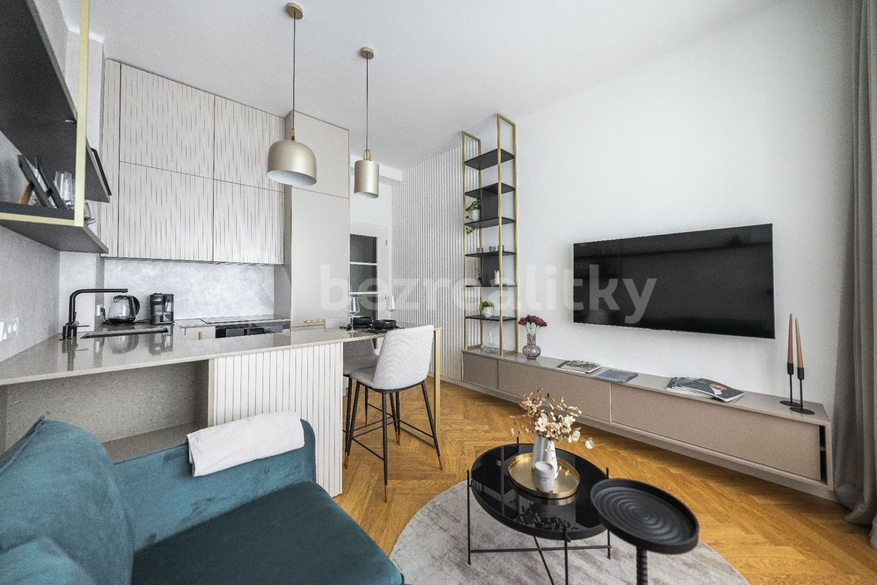 3+kk, Vinohradská, Praha, 88 m²