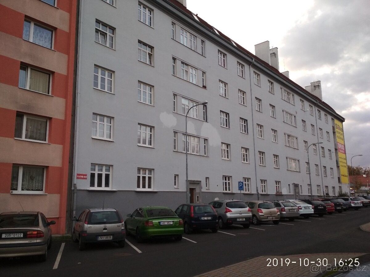 1+1, Teplice, 415 01