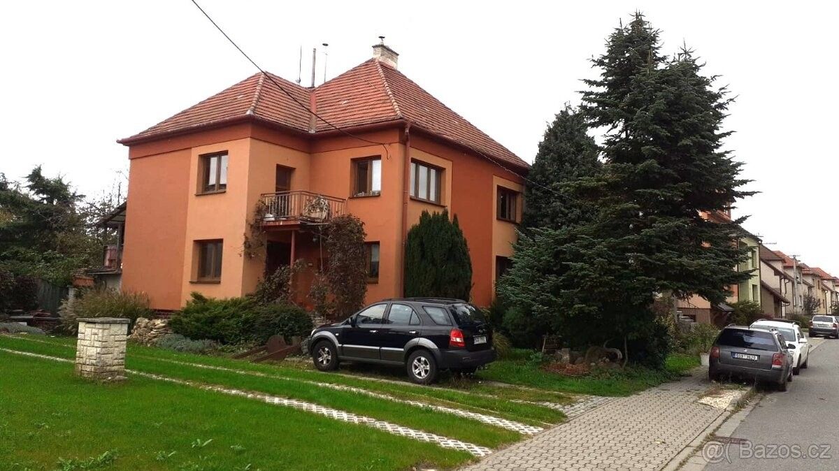 Byty, Bílovice u Uherského Hradiště, 687 12