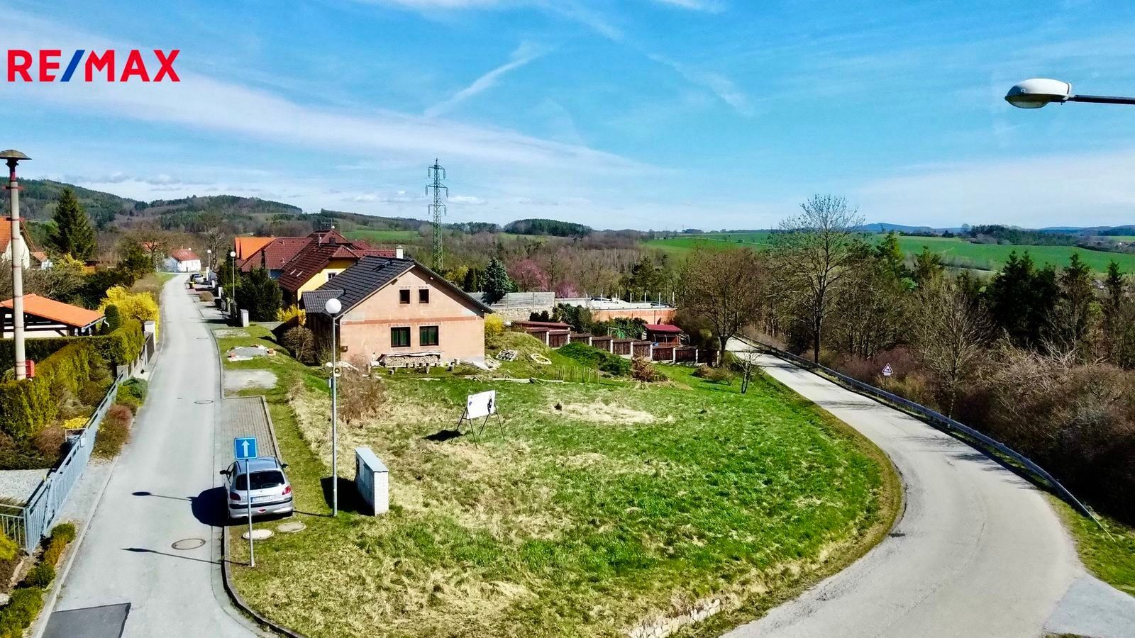 Prodej pozemek pro bydlení - Zlatá Koruna, 903 m²