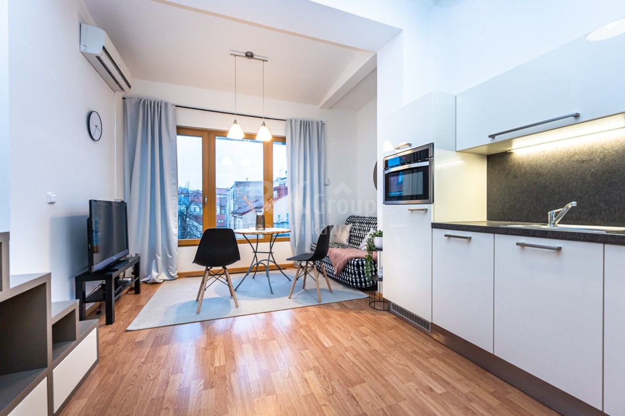 Pronájem byt 1+kk - Jindřicha Plachty, Praha, 30 m²