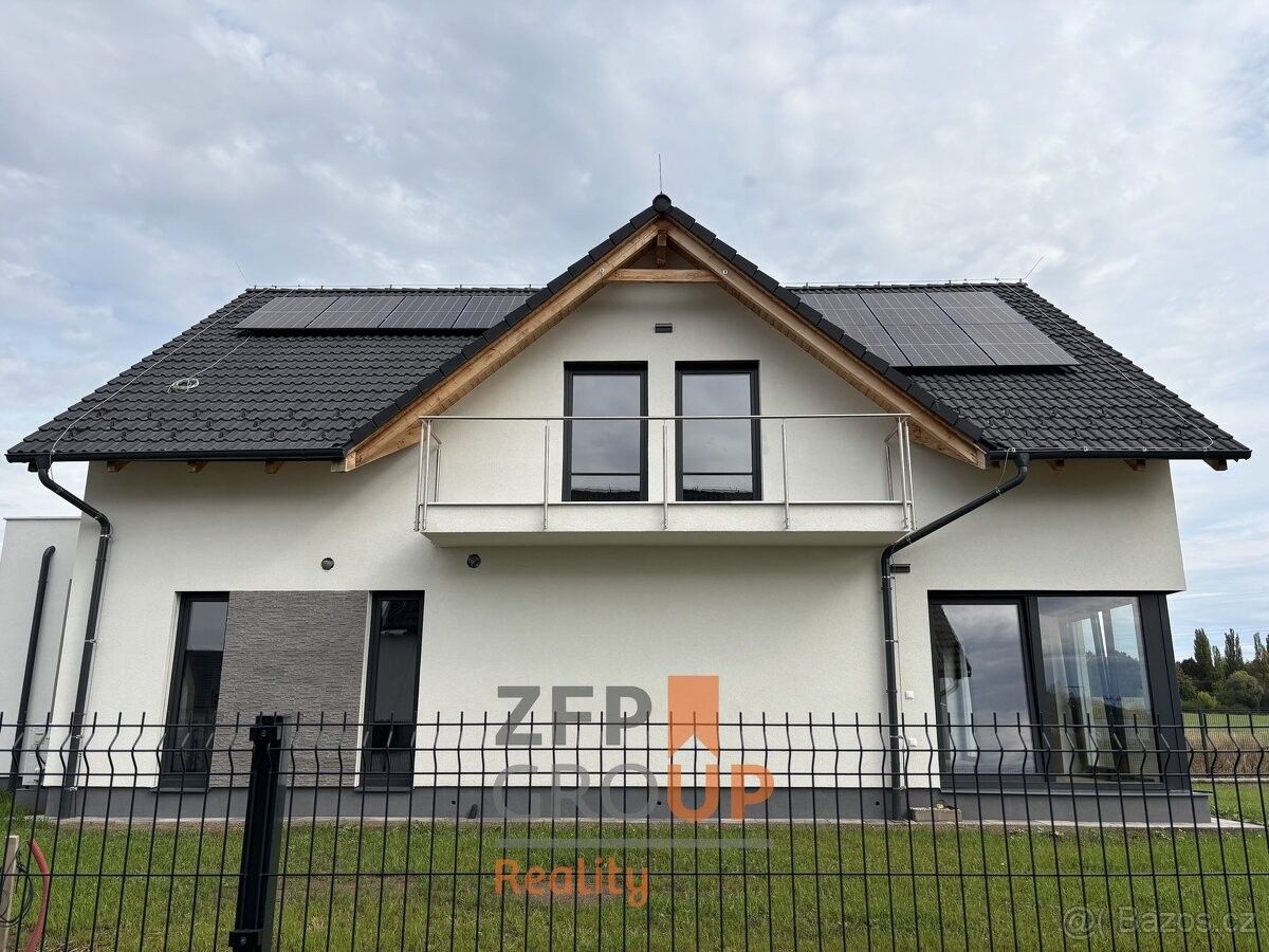 Rodinné domy, Dříteč, 533 05