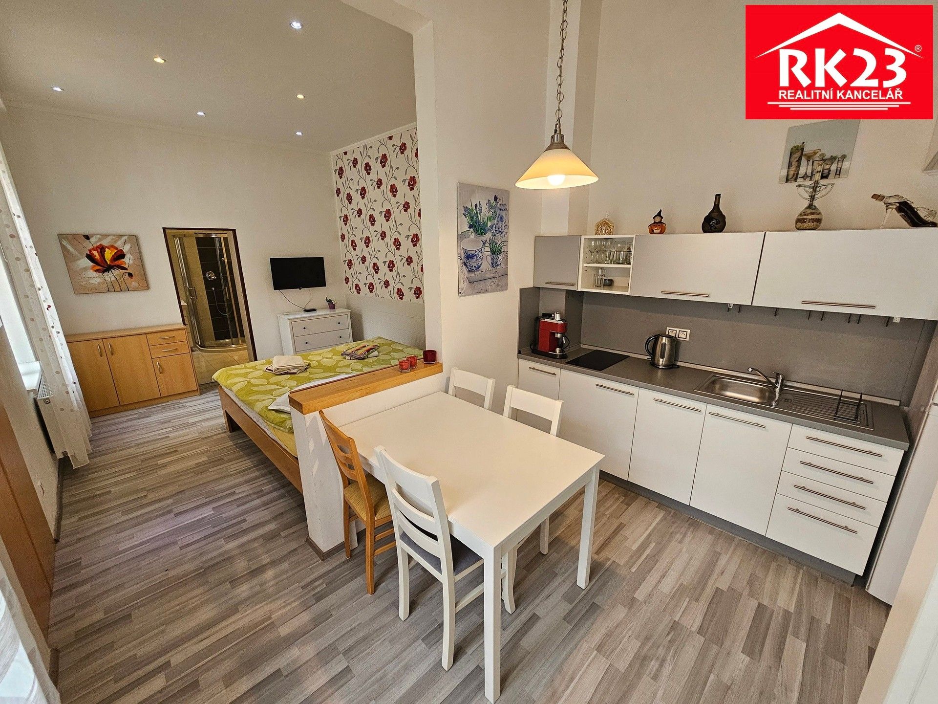 Prodej byt 1+kk - Anglická, Mariánské Lázně, 33 m²