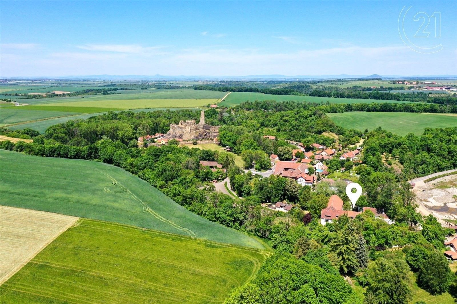 Rodinné domy, Okoř, 1 m²