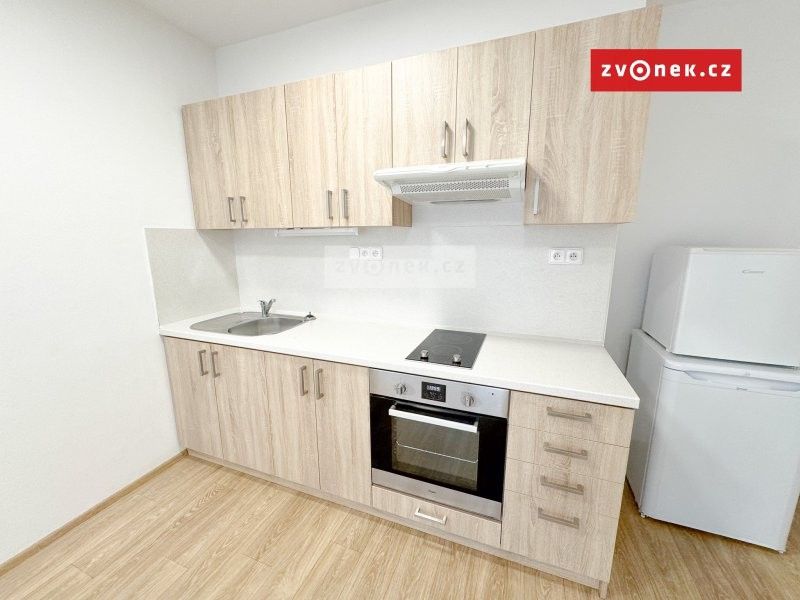 2+kk, Jabloňová, Uherské Hradiště, 54 m²